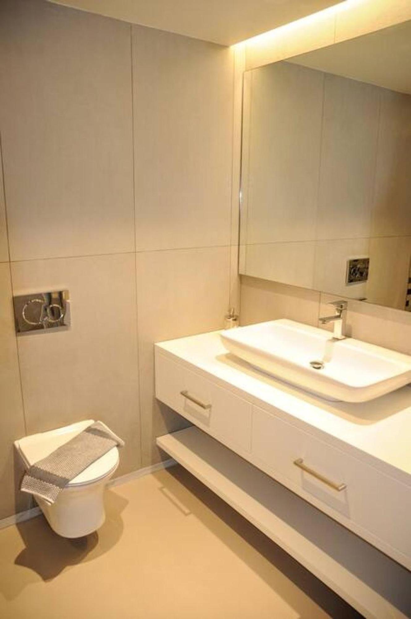 Luxurious Apartment In Acropolis Athene Buitenkant foto