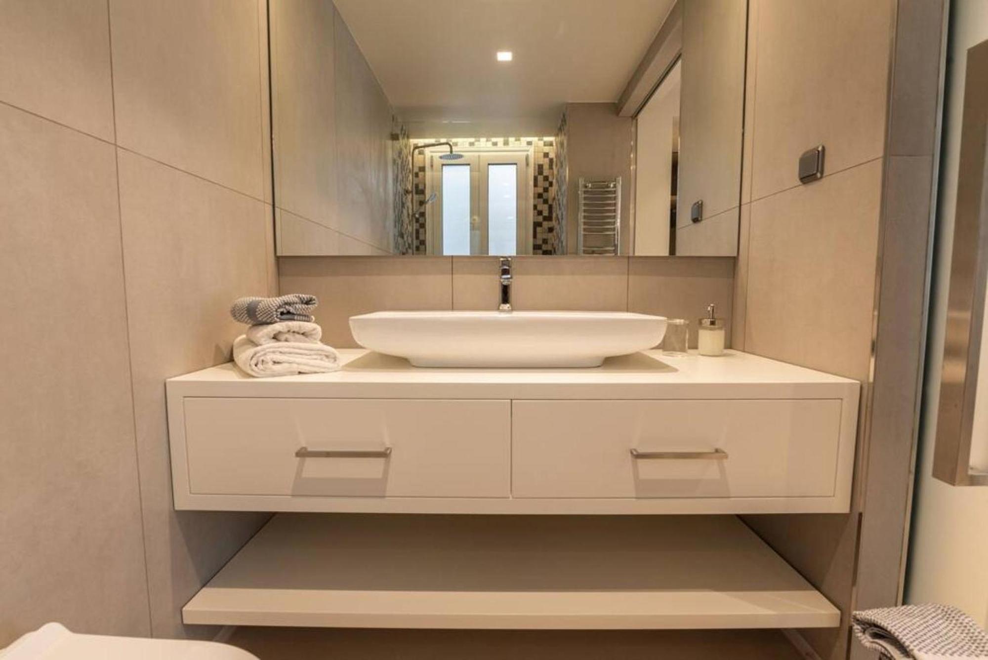 Luxurious Apartment In Acropolis Athene Buitenkant foto